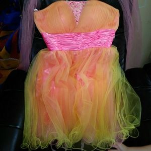 Poly USA dress size xs